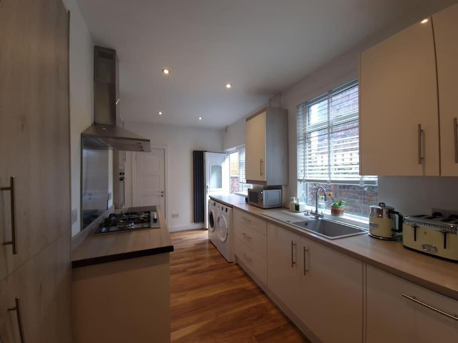 Gorgeous Edwardian Terrace In Old Trafford Villa Manchester Buitenkant foto